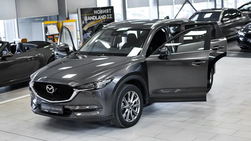 Mazda CX-5 SIGNATURE 2.5 SKYACTIV-G Automatic 4x4 Image 1