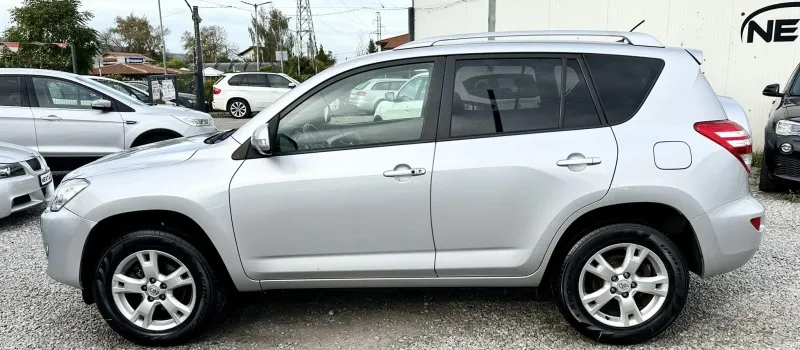 Toyota Rav4 2.2 D-4D 150HP 4WD EURO 5A Image 8