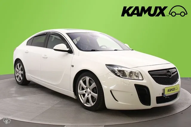 Opel Insignia Insignia OPC 2,8 Turbo 4x4 239kW / Inifinity ä Image 1