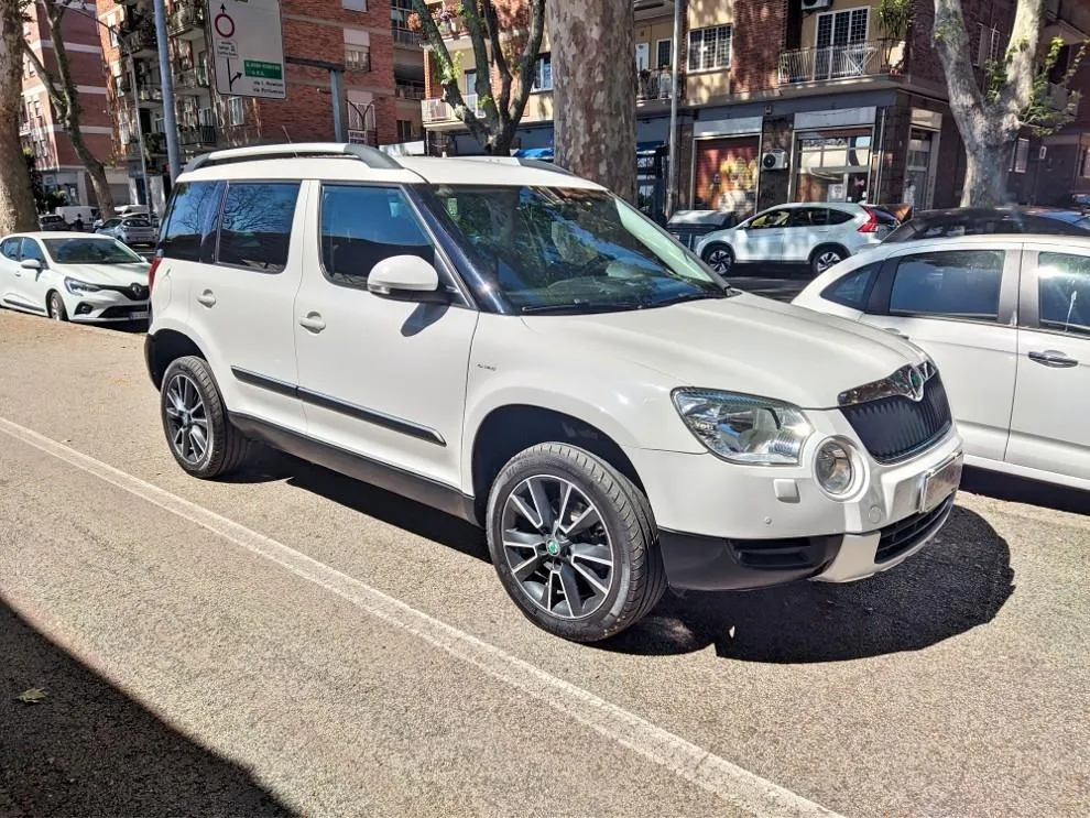 SKODA Yeti 1.2 TSI DSG Elegance Image 3