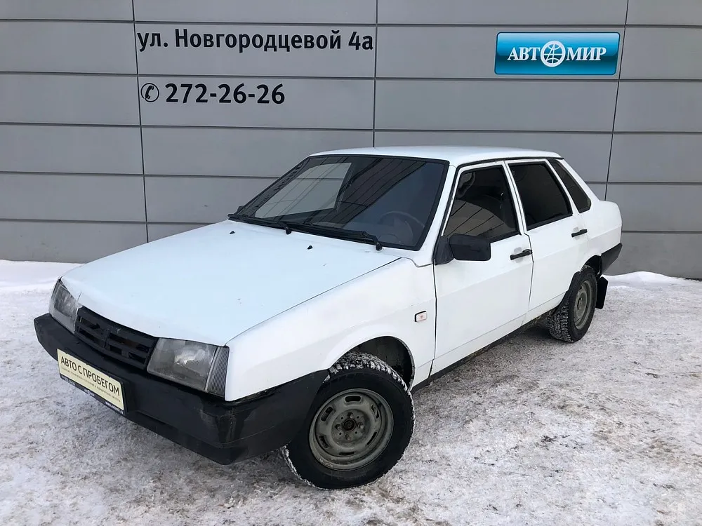 Lada 21099 Image 1