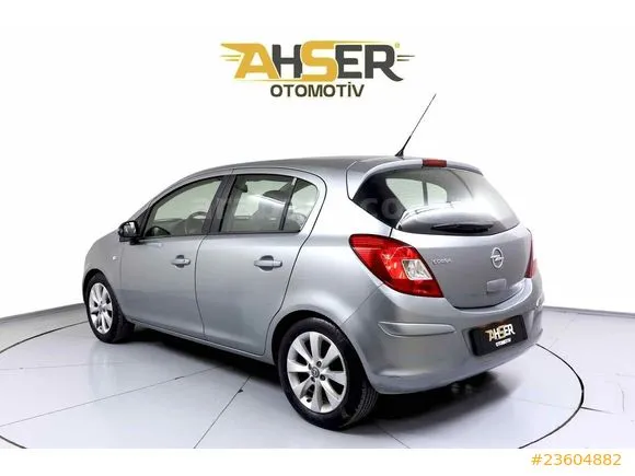 Opel Corsa 1.4 Twinport Enjoy Image 1